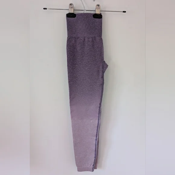 Gymshark Purple Leggings with Tapered Design - Picture 3 of 3